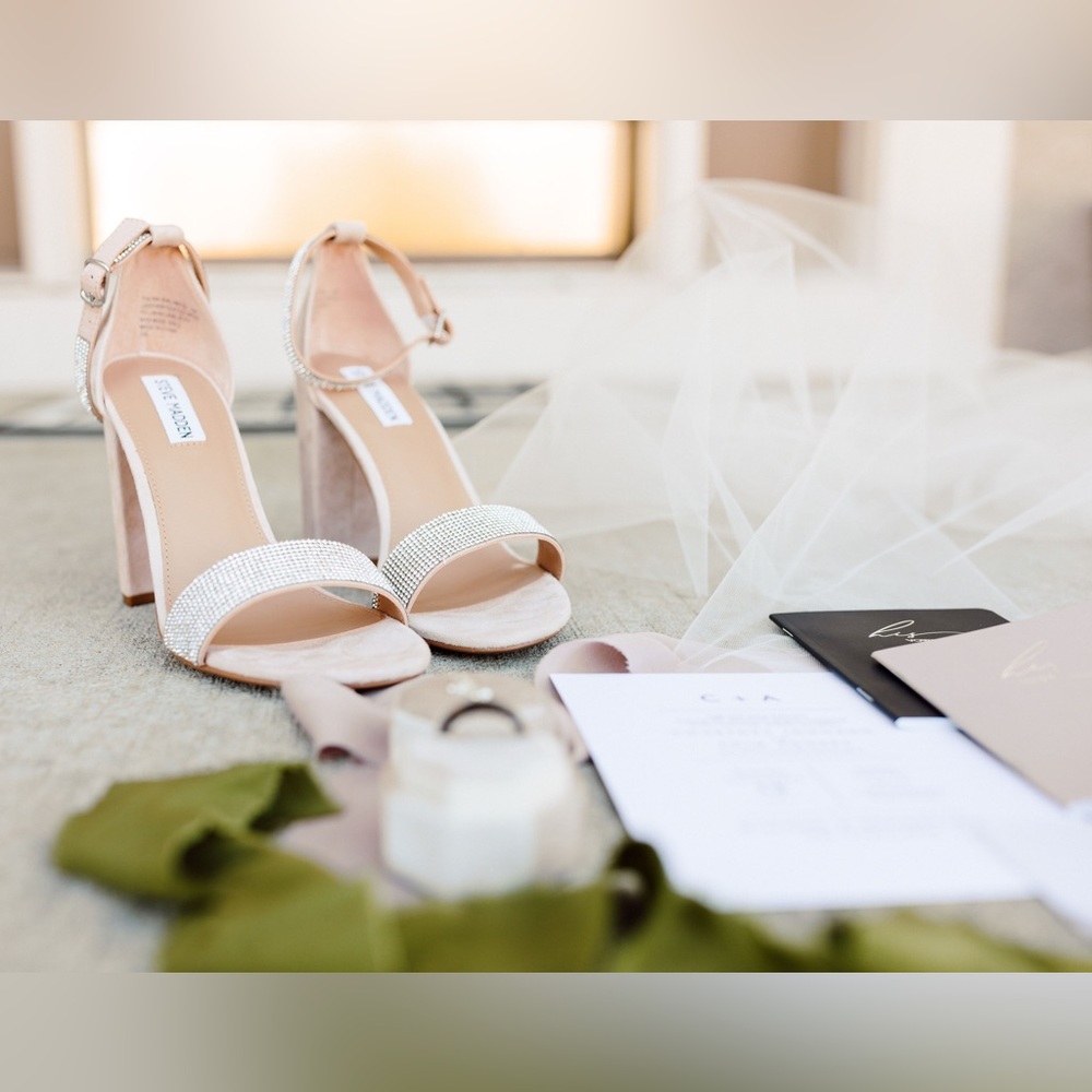 Steve Madden Kalina Rhinestone Nude Heeled Sandals - only worn once! - Picture 12 of 12